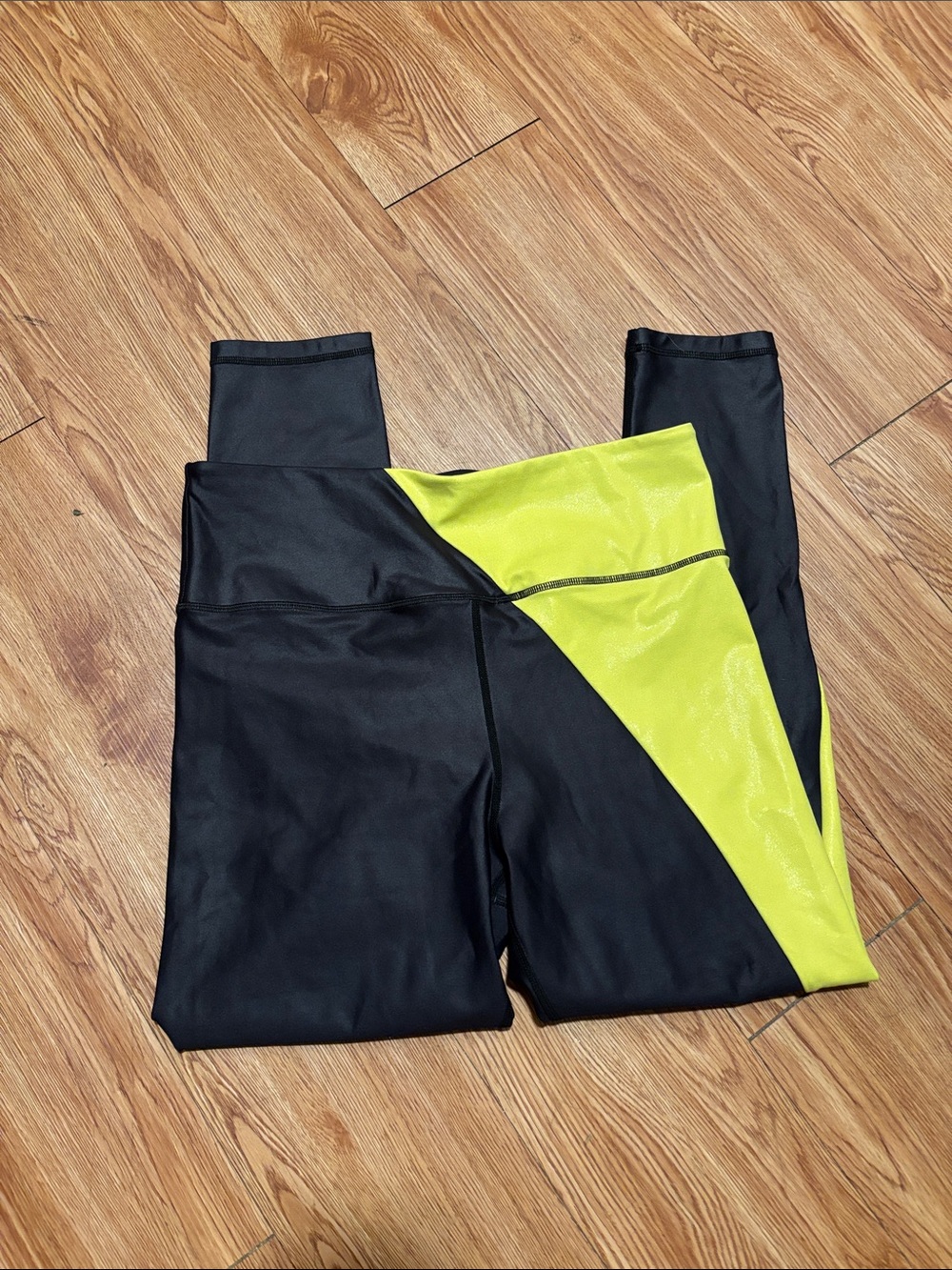Zyia Leggings